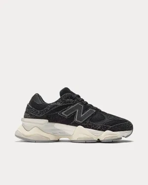 9060 Black / Sea Salt / Brighton Grey Low Top Sneakers