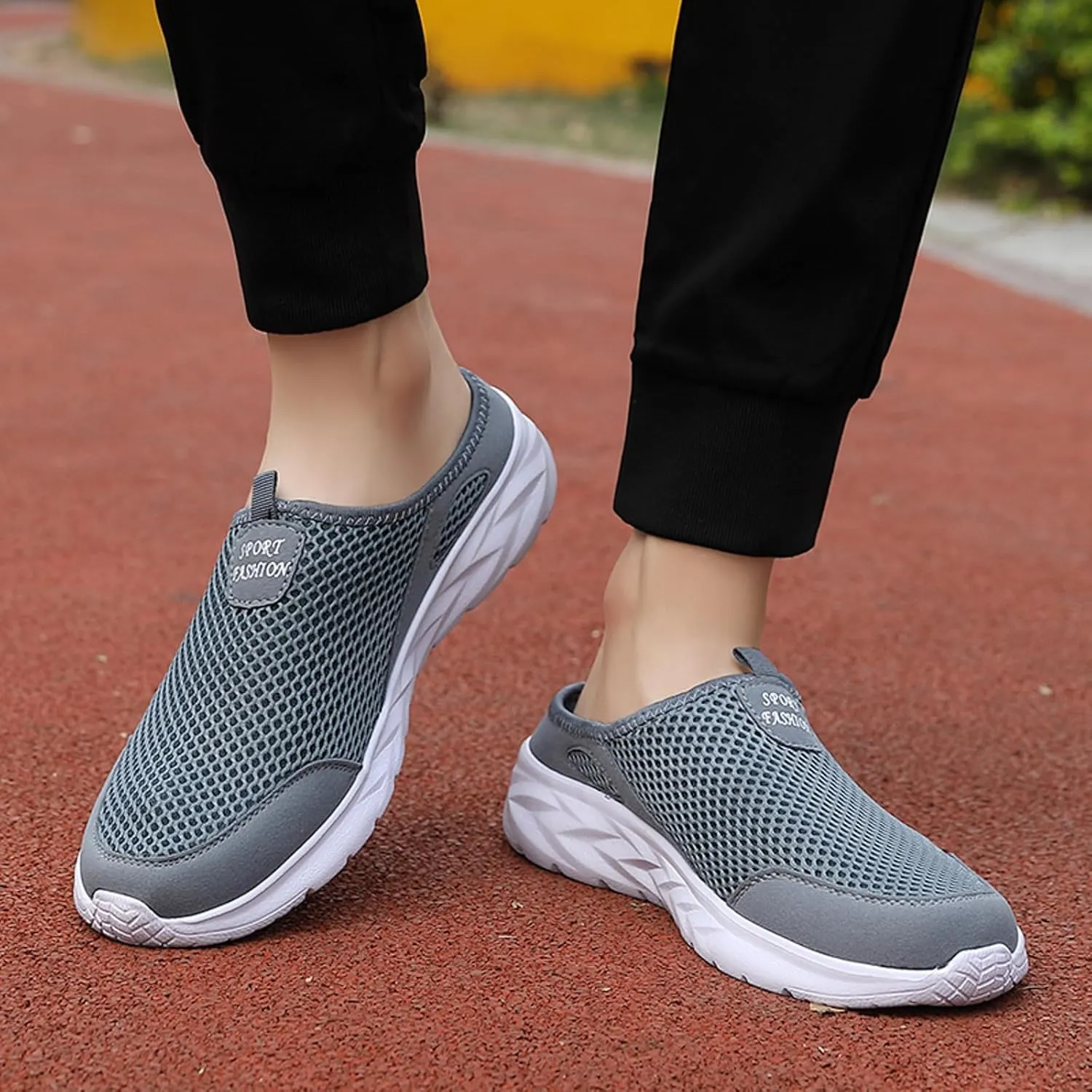 Men's Lightweight Non Slip Barefoot Shoes Lightweight Sport Gym Jogging Walking Sneaker Versatile Elderly Shoes