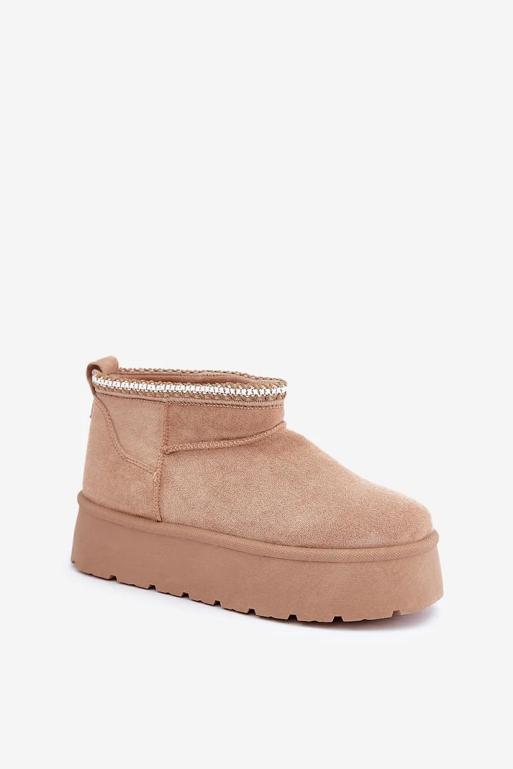 Stylish embroidery insulated snow boots