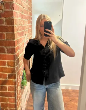 Vera Linen-Cotton Button Up Short Sleeve Top in Black