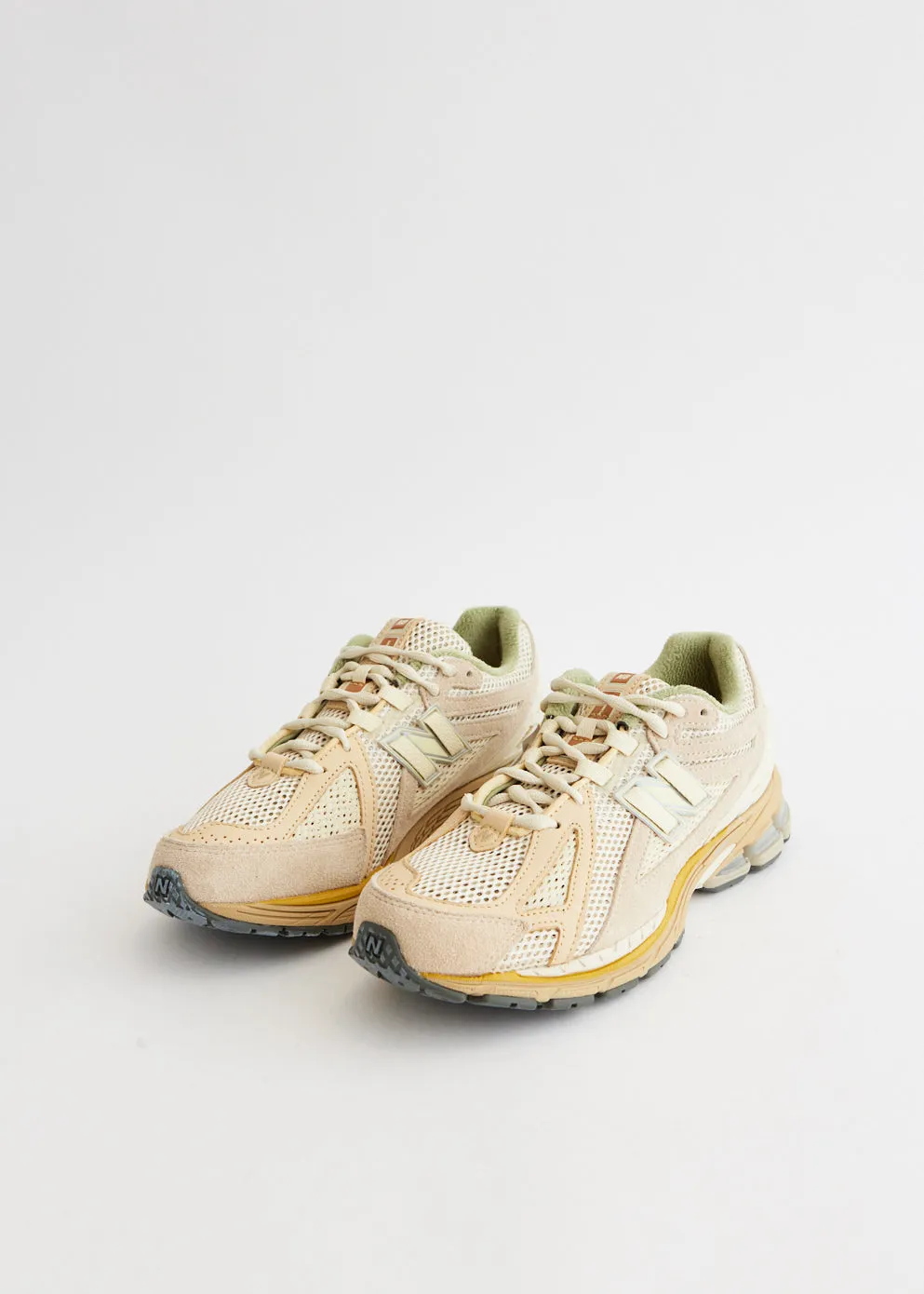 x Auralee 1906R 'Cream' Sneakers